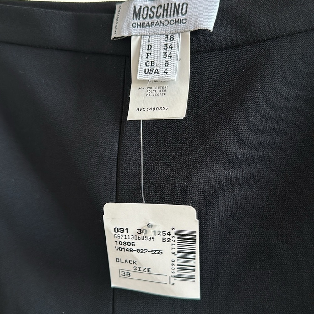 NWT MOSCHINO Cheap and Chic Black Skirt,Made in Italy,Size 4 - Picture 5 of 9